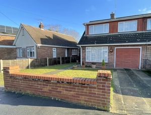 Manor Road- click for photo gallery